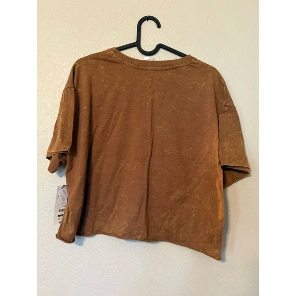 No Boundaries | Burnt Orange Brown Graphic Tee with Distressed Desert Print - Picture 2 of 7